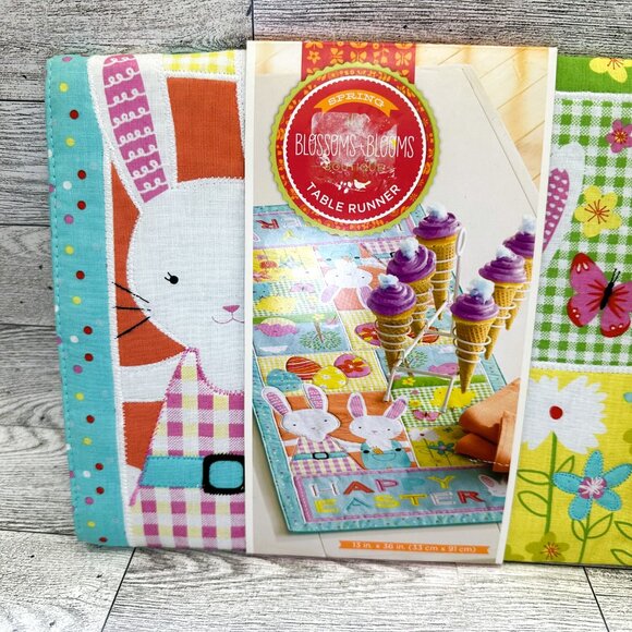 Brand New Blossoms & Blooms‎ Easter 13" x 36" Table Runner - Picture 2 of 5
